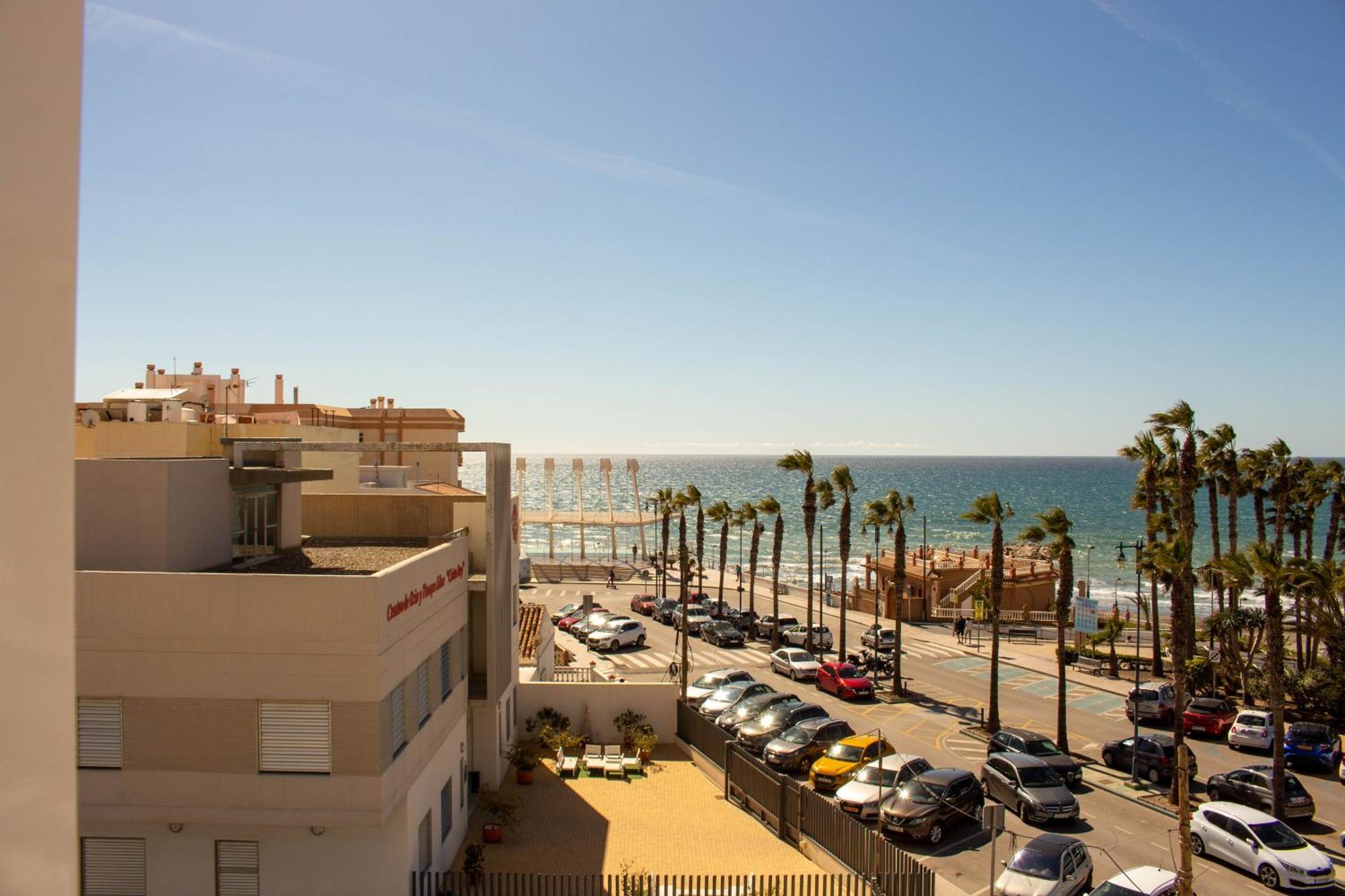 Ruselo 308. Loft En Paseo Maritimo De Torrox Costa公寓 外观 照片